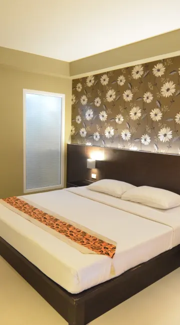 ห้องดีลักซ์ พร้อมวิวสระว่ายน้ำ