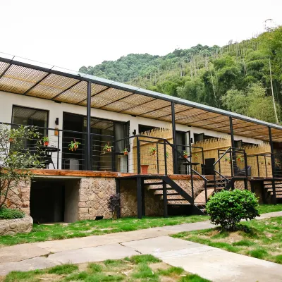 Yinxian Shanju Hotel Hotels near Thrilling Beach Waterfall