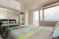 Blowing in the Wind - Lake View Apartments
