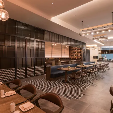 DoubleTree by Hilton Shiyan