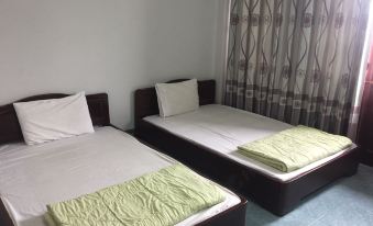 Nha Nghi Tuyet Trinh Guesthouse