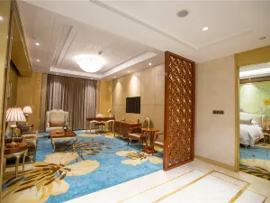 Sanfangxiang Jinling Hotel