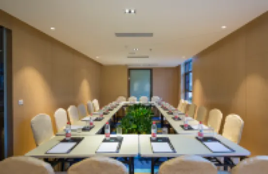 Holiday Inn Express DAOCHENG YADING by IHG