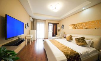 The Colorful Journey Boutique Apartment (Chengdu Chunxi Road)