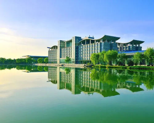 Yue Hai Hotel Hotels near Jinfeng