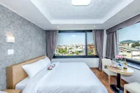 Leslie Hotel - Bergblick
