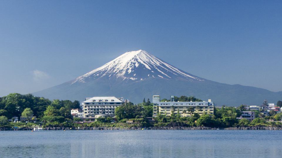 富士湖飯店