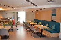 Homeinn Selected Hotel (Guiyang Huaxi Park Guizhou University) - فطور