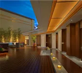 Kapok Platinum Hotel