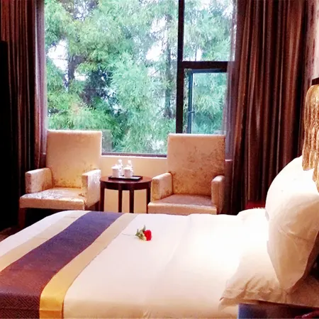 Lianhu Hotel
