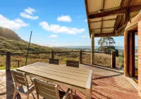 Apollo Panorama Guesthouse Hotels in Skenes Creek