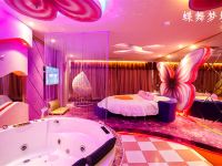 艾米情侣主题酒店(潍坊文化路店) - 一室圆床房