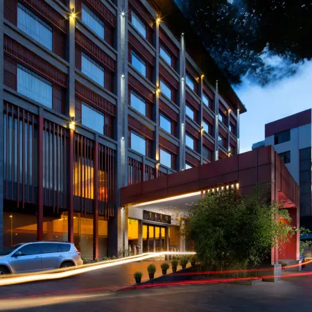 Yunmeng Hotel
