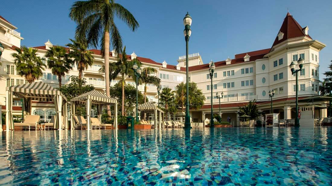 Hong Kong Disneyland Hotel Hong Kong Updated 22 Room Price Reviews Deals Trip Com