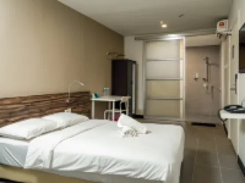 โรงแรมแมกซ์ สุบังจายา โรงแรมในสุบังจายา