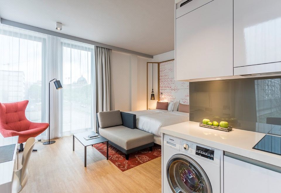 호텔 내부 전경