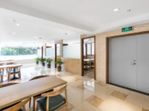 Fuqiang Hotel Hotels in Jinggu