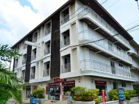 Samui First House Hotel