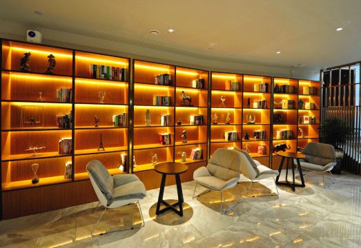 4. 이텔 호텔（하얼..