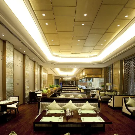 Zhongwei International Holiday Hotel Отели в г. Фушунь