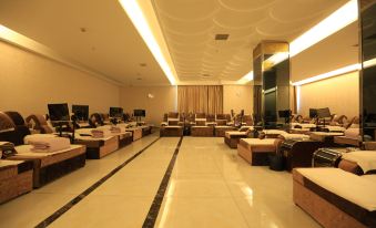 Maision New Century Hotel Yingzhou Yancheng - Housity