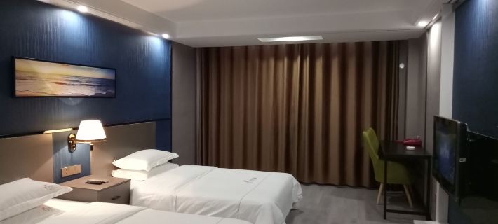 Yijia Huafu Hotel Ξενοδοχεία στην πόλη Κιμένγκ