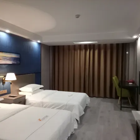 Yijia Huafu Hotel
