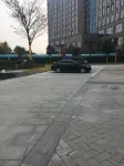 グリーンツリー インホテル（浜海歐堡利亞城市広場） - 駐車場