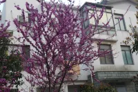 Shanghai Tuwo Youth Hostel (Hongqiao Railway Station Convention and Exhibition Center)