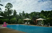 Tamarind Twin Resort