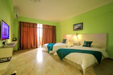 Rong Xian 616 Bian Jie Jiu Dian Отели рядом с достопримечательностью «Zhenwu Tower»