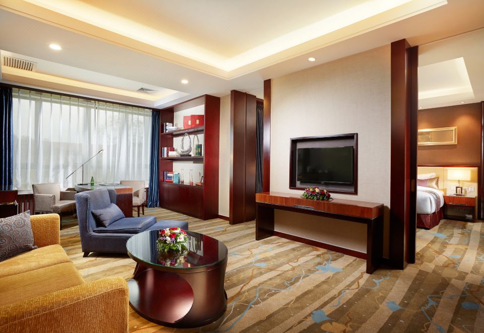 [Beijing Hotel Minsk의 훌륭한 수영장]