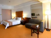 Xinruncheng Hotel