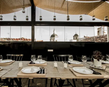 โฮสเทล เดอะ ฮัท มาดริด โรงแรมในมาดริด