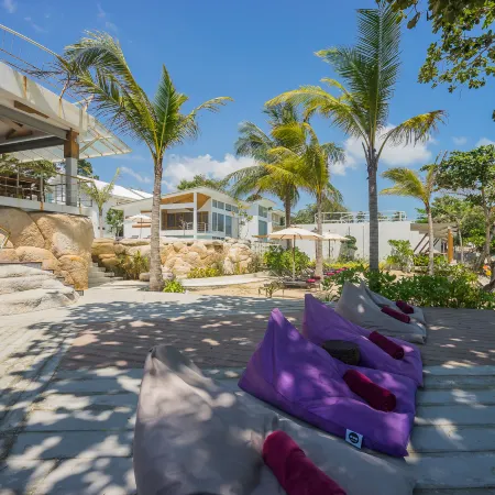 White Sand Samui Resort
