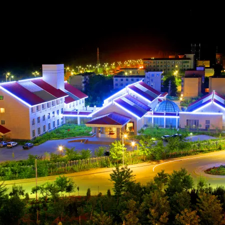 Yuli Luobunaoer Hotel