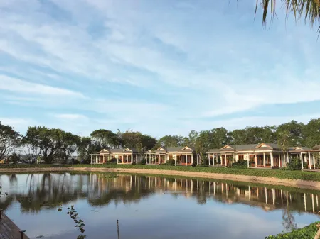 Legacy Mekong, Can Tho, Autograph Collection Отели рядом с достопримечательностью «Công viên Vincom Xuân Khánh»