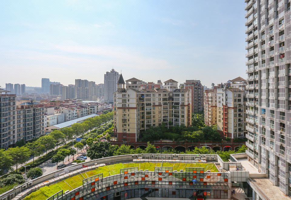 Yu m apartmentOver view