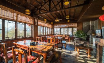 Yangshuo Mountain Nest Boutique Hotel