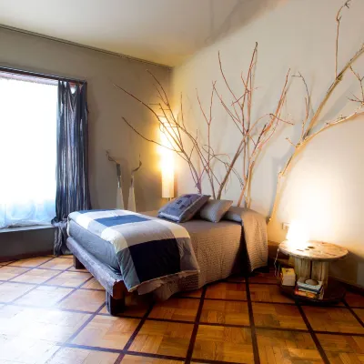 Bed+Art Milano Centrale Hotel dekat Stasiun Kereta Bawah Tanah Caiazzo