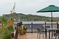 Yingzhigu Holiday Hotel