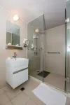 Jinjiang Inn Select Hotel (Chifeng South Railway Station Shier Zhong) - 2-Star
