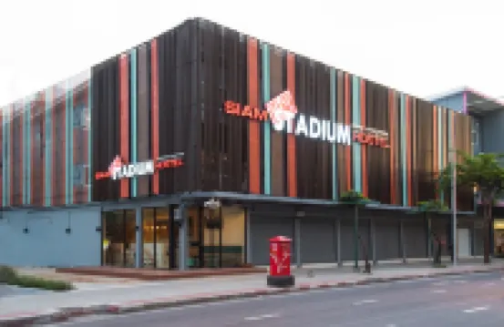 Siam Stadium Hostel Hotels near Suphachalasai National Stadium