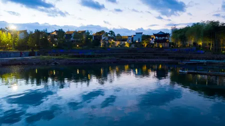 Qiandao Lake Wenyuan Shicheng Art Hotel Отели рядом с достопримечательностью «Qiandaohu Southwest Lake District»
