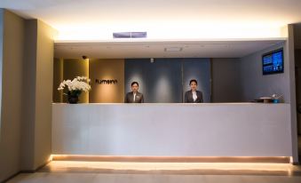 Homeinn · neo (Dandong Yalu River Anti-American Aid Korea Memorial Hall Jinshan)
