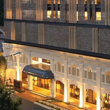 Hotel Stripes Kuala Lumpur, Autograph Collection Отели рядом с достопримечательностью «Торговый комплекс Pertama»