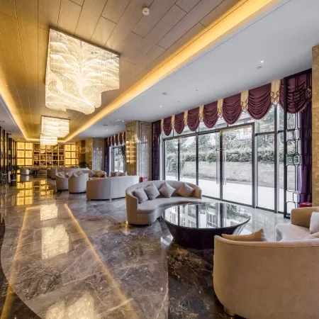 Bai Rui Sheng Hotel