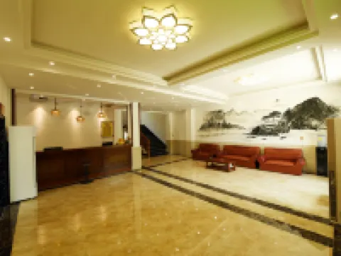 Cao's Family Courtyard Hotels in Cili