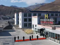 Himalaya Kailash Hotel Hotels in Purang