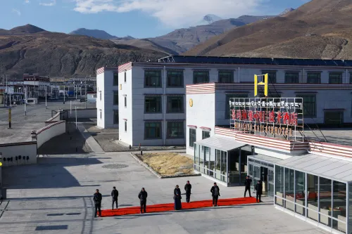 Himalaya Kailash Hotel Hotels in Purang